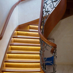 Spiral wrought iron railings combined with wood - Lily pattern Spiral wrought iron railings combined with wood - Lily pattern