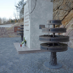 Wrought iron flower pots - Tree in the mountain Butkov Wrought iron flower pots - Tree in the mountain Butkov