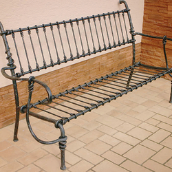 Banc artistique forgé à la main - mobilier de jardin Banc artistique forgé à la main - mobilier de jardin