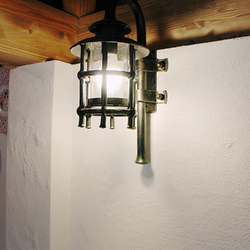 Applique forgée à la main dans le pavillon d'été – Lampe de luxe Applique forgée à la main dans le pavillon d'été – Lampe de luxe
