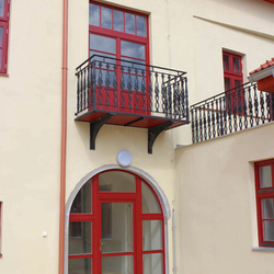 Balkongeländer auf einem Bürgerhaus Balkongeländer auf einem Bürgerhaus