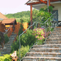 Auengelnder fr eine Terrasse und Treppen - handgeschmiedetes Gelnder