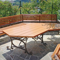 Table de jardin forge et bancs combins avec du bois - mobilier de jardin luxueux