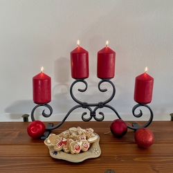 Bougeoir de lAvent adapt aux intrieurs modernes, historiques et rustiques