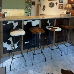 Tabourets de bar sur mesure pour la cuisine – mobilier design