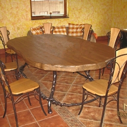 Table et chaises en fer forg pour les exigeants