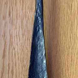 Quality shoehorn hand-forged in UKOVMI – detail Quality shoehorn hand-forged in UKOVMI – detail