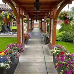 Luxury flower pots in handcrafted forged design - garden and flowers Luxury flower pots in handcrafted forged design - garden and flowers