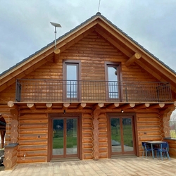 Maison en rondins